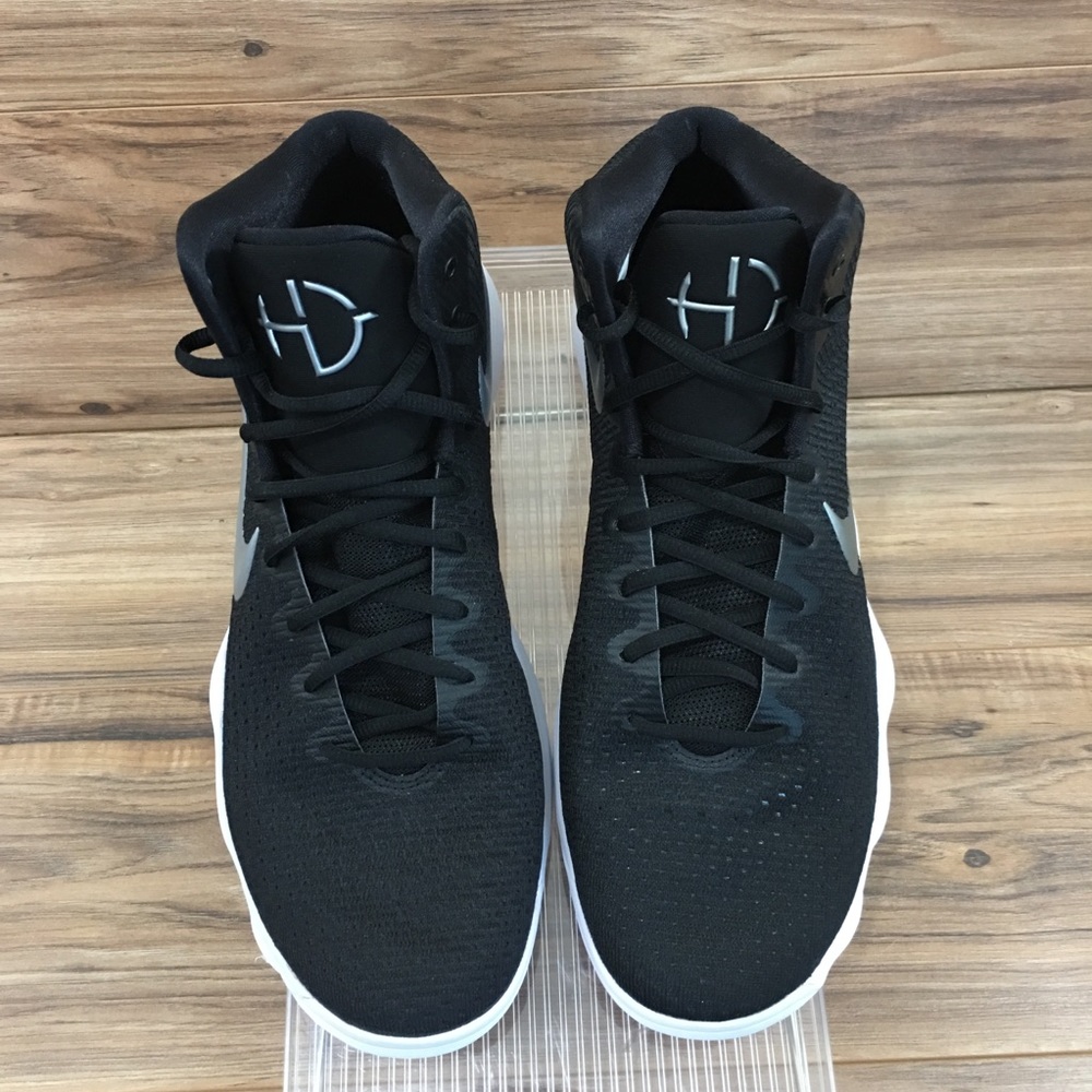 <SOLD>Nike MenHyperdunk 2017 TB Black/Metallic New - Picture 2 of 5